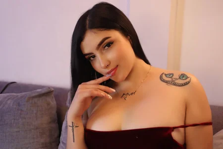 Emily_Reyna: Public ( 2 фото)