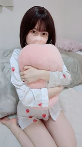 Im_Yu-na Public Gambar 6