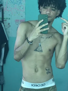 jisuss22x's XXX Nude Photo 4