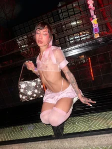 MadisonWood01 Give me your rich black cock 🥵🍒 Pic 6