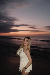 SushiPinayTS SUSHI HOT BEACH PICS Foto 2