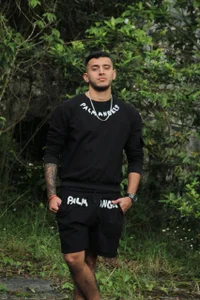 nico_rivera: 🖤 ( 2 фото)