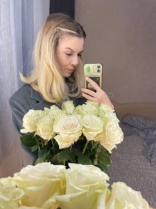 tyty_piupiu I'm a flower girl! 🌸🌸🌸 Immagine  2