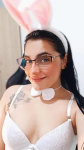 LittleAli03 Public Hình 4