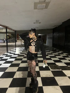 charlotbelucci_のNigthの 3枚の写真