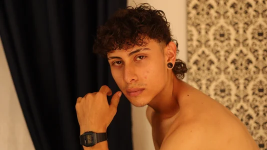 2cwill just me Pic 3