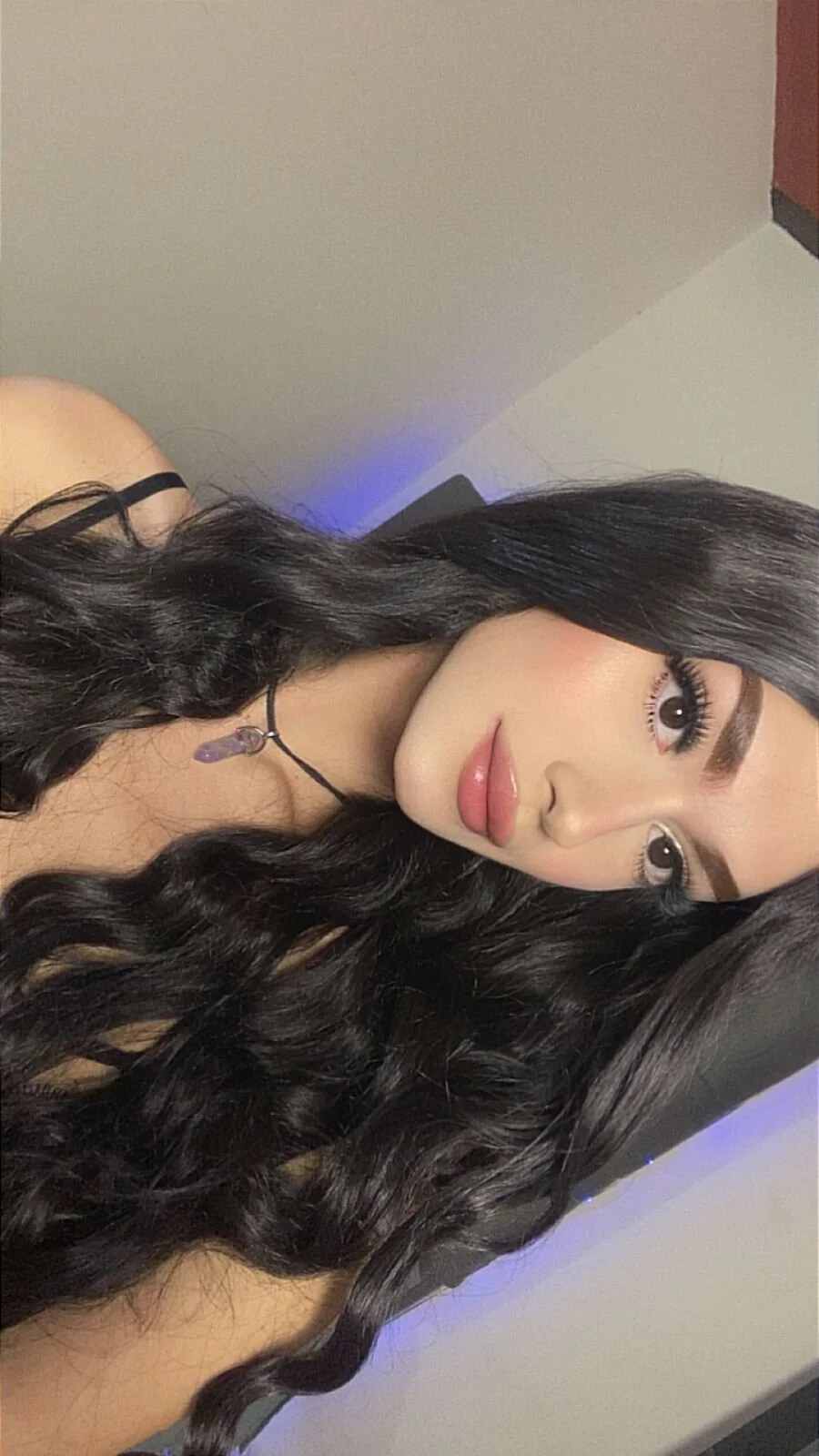 Daniela__Cadavid Look at me ,that is you want  2. fénykép