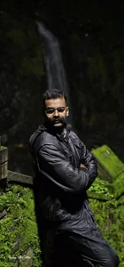 nithinrr Me Gambar 2