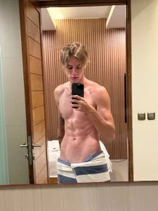 Public de SpecterOfCumminism Foto