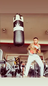 sebastian_horny Public Hình 8