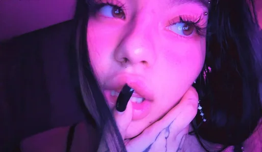 Molli_Stone Public slika 3