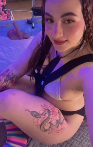 JuliaDavis_1 kullanıcısının horny girl 😈 albümü -  5 fotoğraf