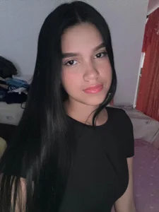 SkyeRose4 Public Billede 2