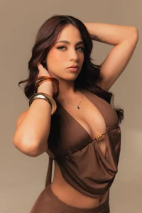 ScarlettRose_X 🖤 Elegance Uncovered 💋 Pic