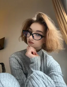 AlessandraRodi Do not fist android girls зображення 5