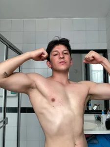 LiiamGrey Public slika 3