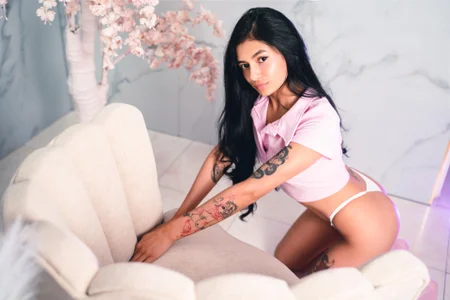 Public od lilith_petit_  6 snímek