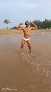 _vaziel Hot Pic