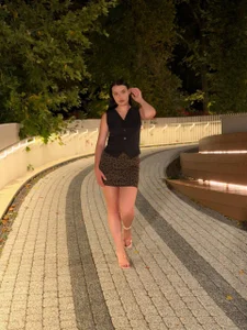 RaeganForster Public Pic 3