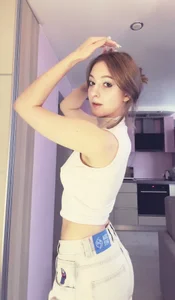 white_liillyy Public Pic 3