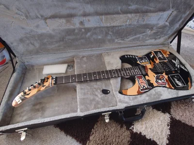 Rocker_Assassin_WASP_FAN kullanıcısının My signed guitars by Warren De Martini And George Lynch albümü -  5 fotoğraf