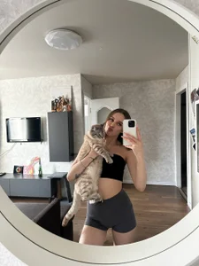 LitellyBella Public slika 6