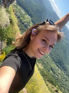 TaiteBayles Holidays in nature Pic 3