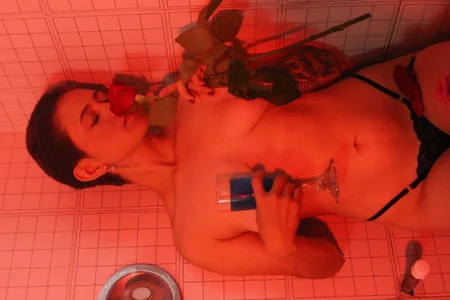 fulfill_fantasies1 🌻💐🍓 টি ছবি