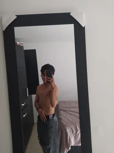 ⊙⁠.⁠☉ de alex_477 Foto 2