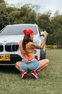 Car ❤️ de Maddie_Ray  6 Imagens