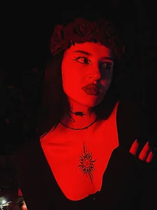 ElektraSunshine kullanıcısının demon albümü -  3 fotoğraf