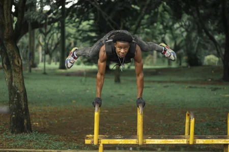 Lil_CurvedI WILL BE YOUR SEXY POLICE!! Bild 2