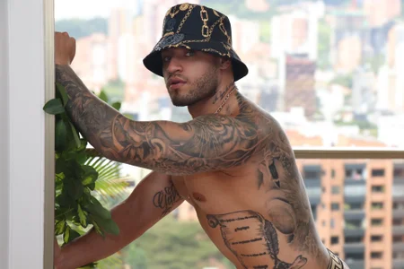 dereckgreenYOUR TOP MODEL图片 4