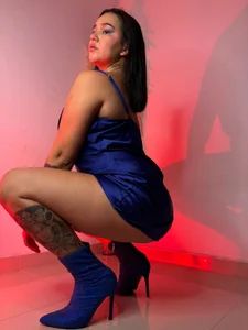 ValenG023 turn off the lights and turn on the stars Pic