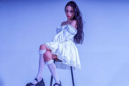 Milly_Lane My first ever photoshoot Pic 3