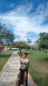 Ariana_colliinss Public 圖片 4