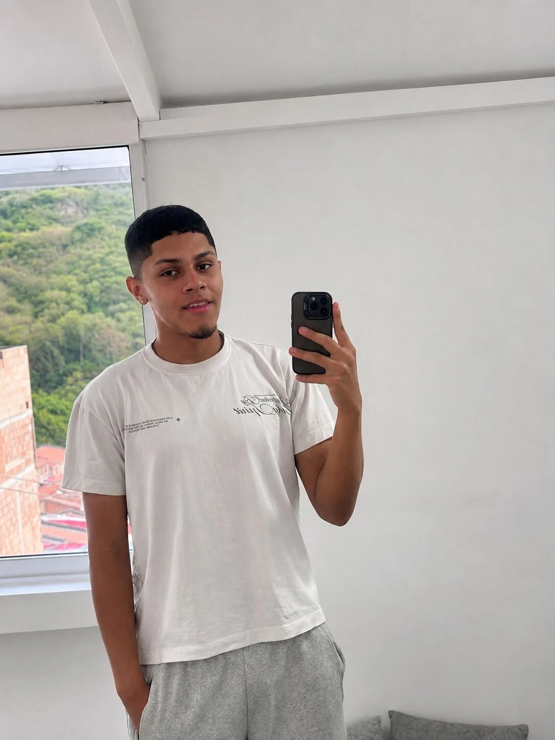 EthanCarter__ immagine di tendenza 3019