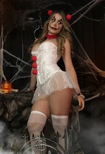 arianna_000 Happy Halloween! 🕷️ Pic 2