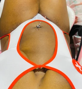 ThickBlackCher: Sexy nurse🥵 ( 6 фото)