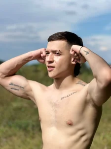 Dimitri_higth420 FLEX ARMS Foto 3