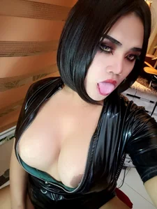 Missquennbrixx quenn зображення