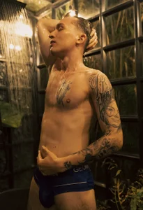 Dylanwhite23_ in the shower Pic 2