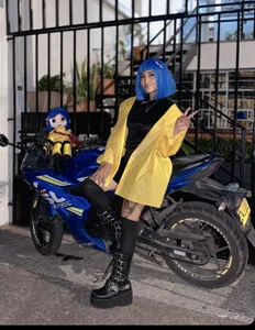 amaracooper_ CORALINE 💙🖤💛🪡 사진 2