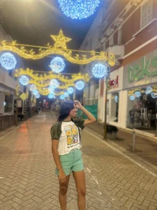 Public de LawandaFriedberg  7 Imagens