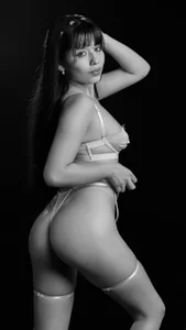 SiaSavachのPublicの枚の写真