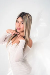 🤍 angel kimmie de Kimmiebellarie  2 Imagens