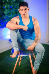 AndyandFran Andy or Fran? 🤤🙈 รูป  2