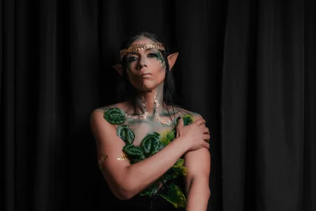 KarolVIPXXX kullanıcısının Halloween Karol🧝🏻‍♀️💚 albümü -  9 fotoğraf