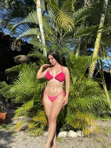 mia_2406_ sunbathing🌈🌺 Pic 2