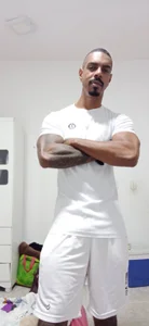 Eu de Latrel7SPENCER  6 Imagens